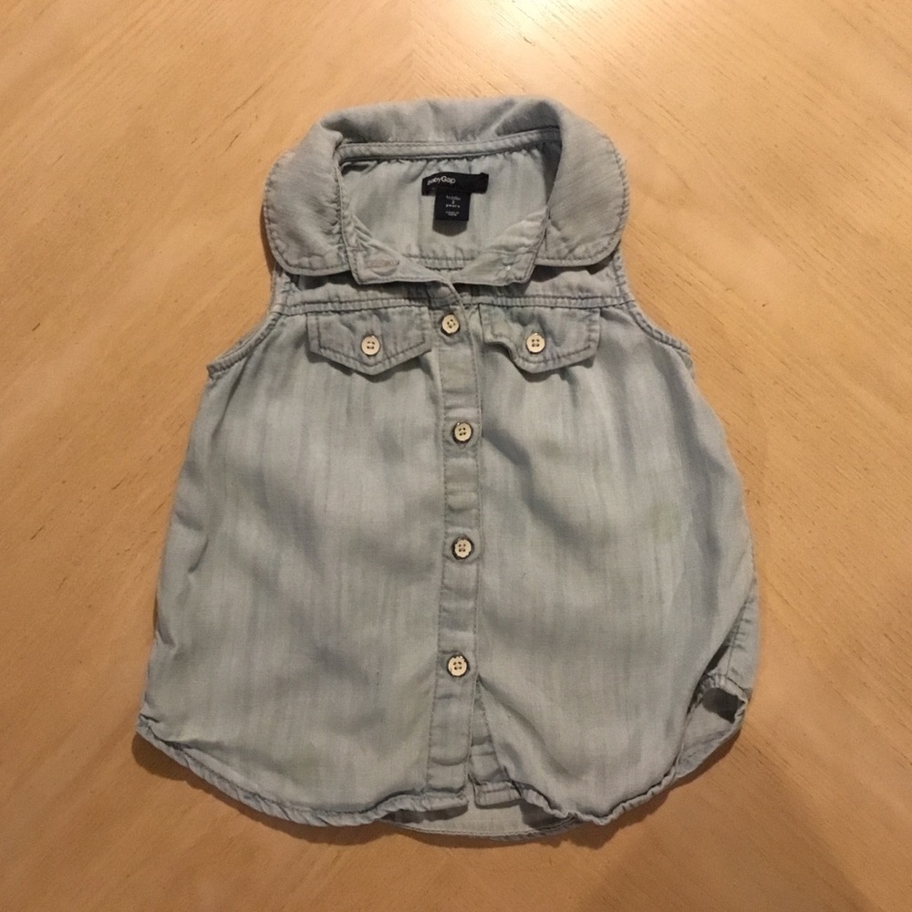 Baby Gap Soft Sleeveless Jean Shirt.